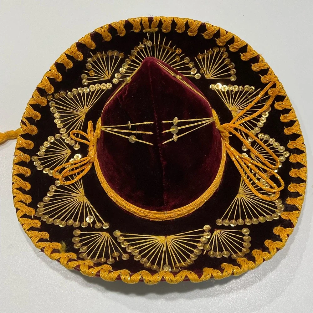 ☀️☀️☀️Authentic Pigalle XXXXX Burgundy/Gold  M Size Mexican Sombrero, 15” diam